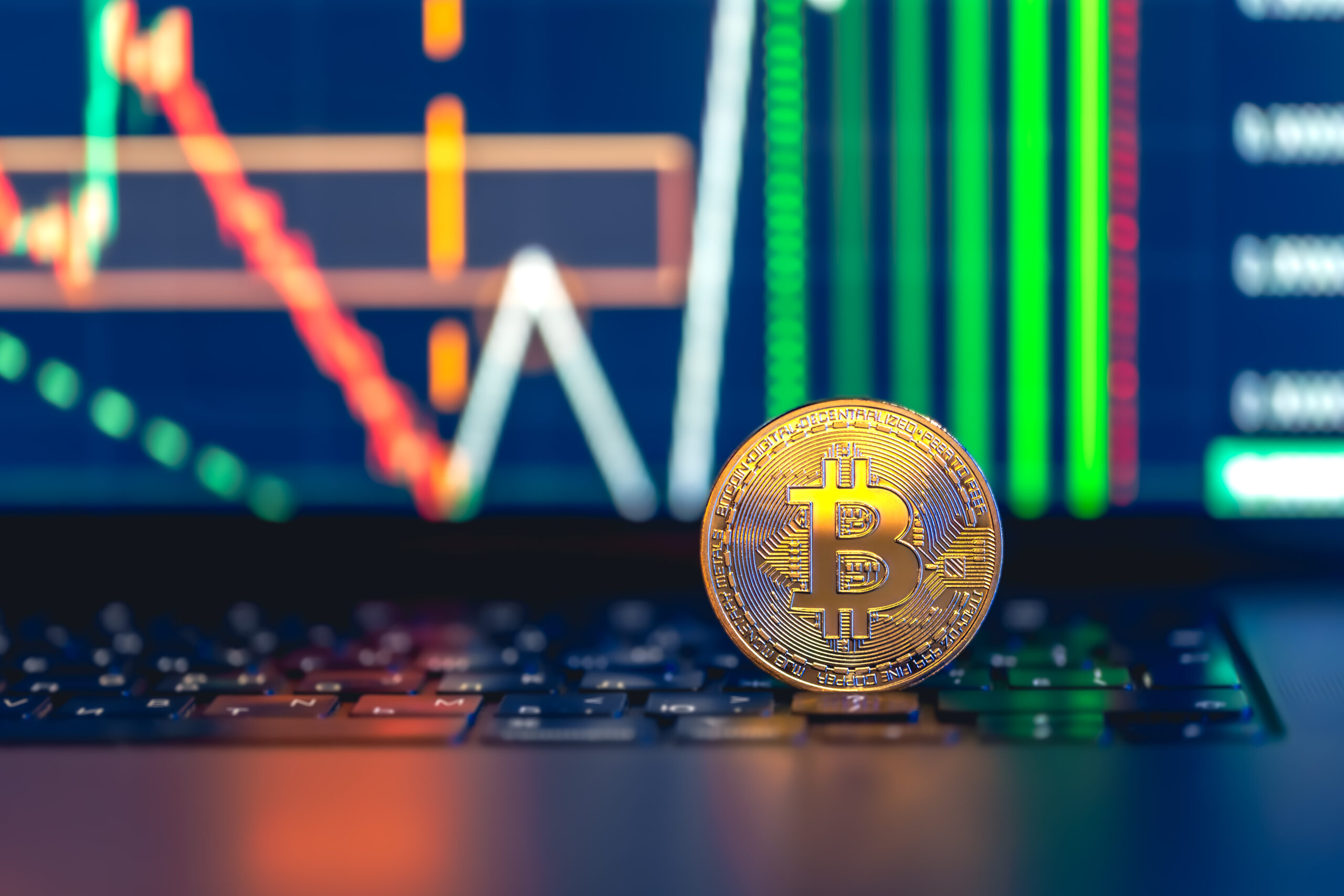 Bitcoin se mantiene en u$s115.000 y frena momentáneamente su caída